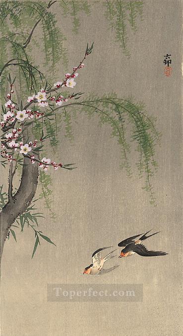大原公孫鳥の上に飛んでいる2羽のツバメと柳の枝と開花した桜油絵
